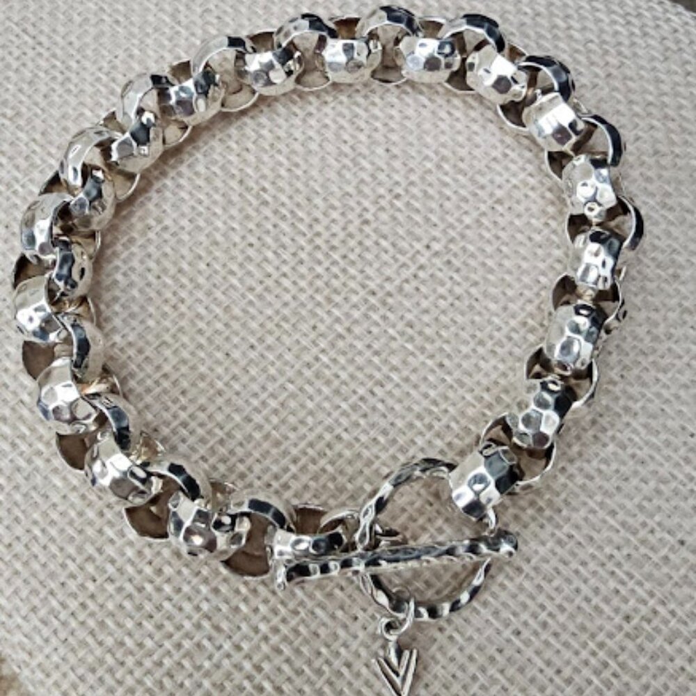 Silpada B1610 Hammered Rolo Bracelet —  Like New Condition